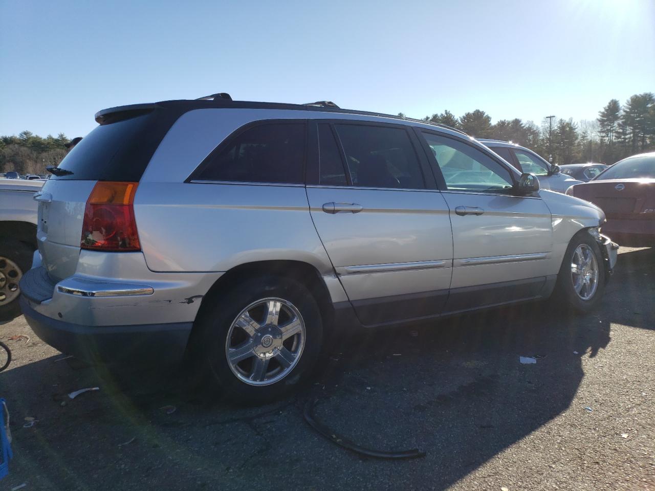 Obraz 3 z 2005 CHRYSLER PACIFICA TOURING 2005 z VIN 2C8GM68435R262782