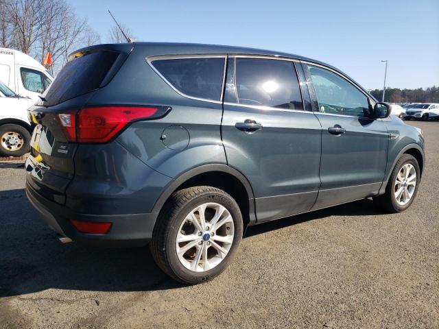 Obraz 3 z 2019 FORD ESCAPE SE 2019 z VIN 1FMCU0GD8KUA86742