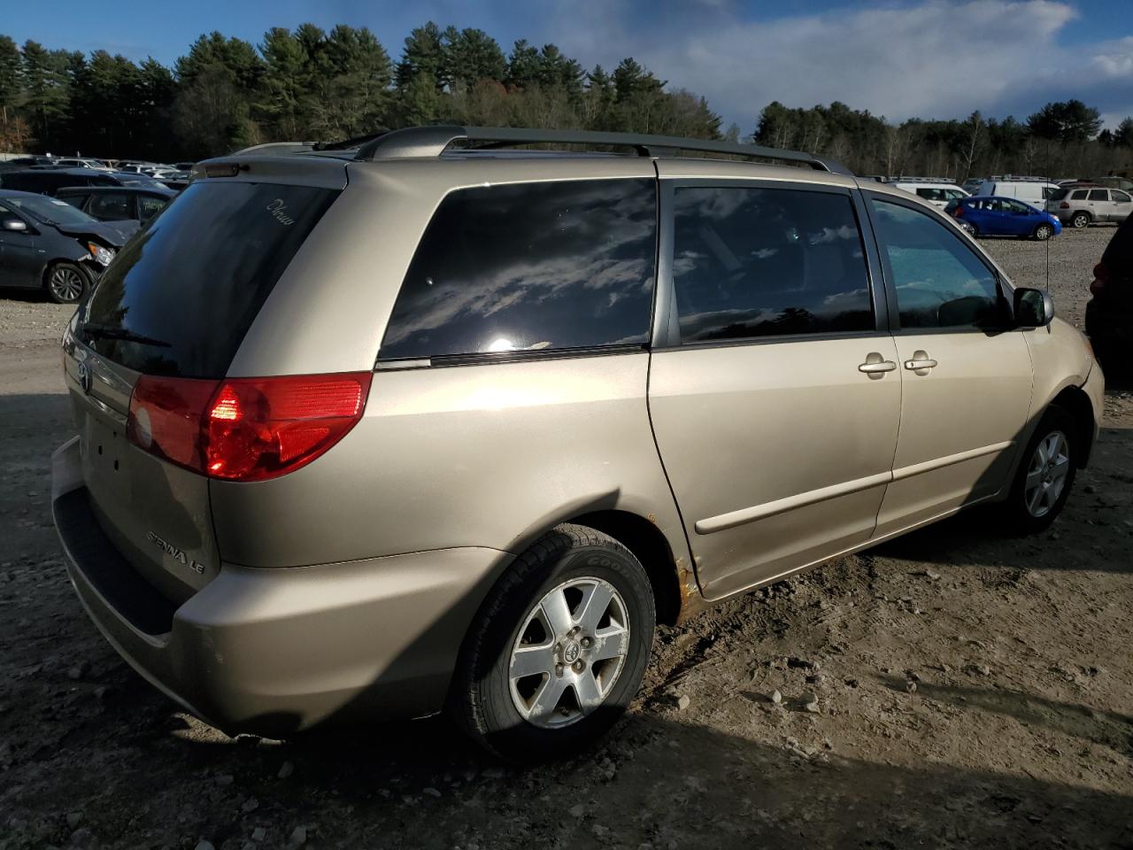 Изображение 3 2007 TOYOTA SIENNA CE 2007 с VIN 5TDZK23C07S057387