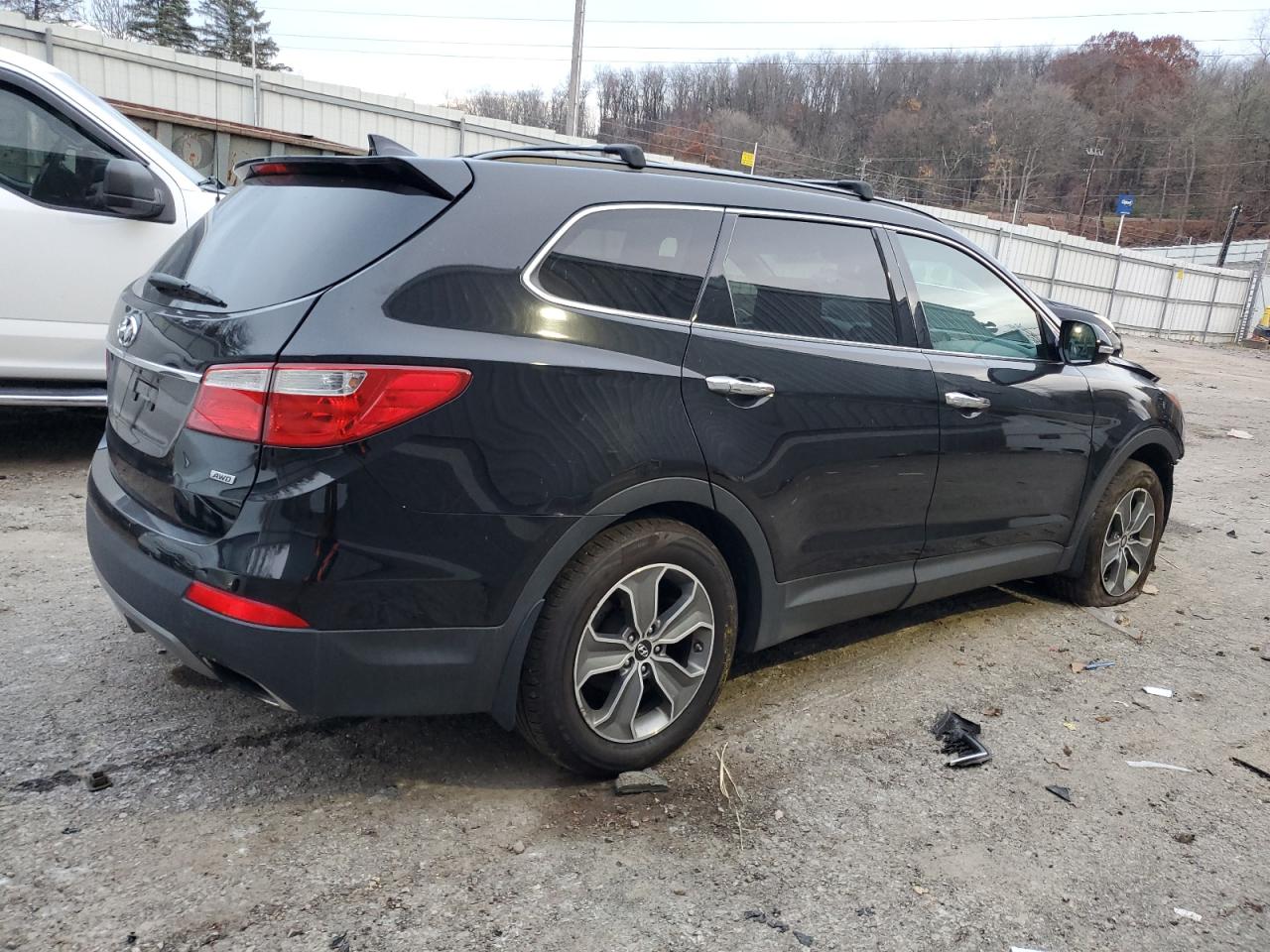 Image 3 of 2013 HYUNDAI SANTA FE GLS 2013 with VIN KM8SNDHF9DU025080