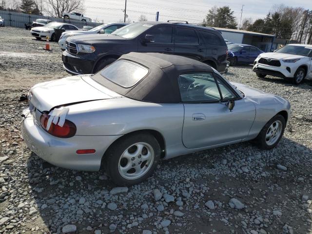 Image 3 of 2000 MAZDA MX-5 MIATA BASE 2000 with VIN JM1NB3531Y0152112