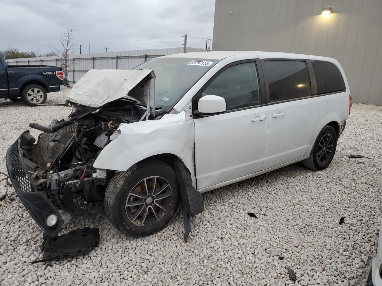 Image 1 of 2018 DODGE GRAND CARAVAN SE 2018 with VIN 2C4RDGBG9JR134219