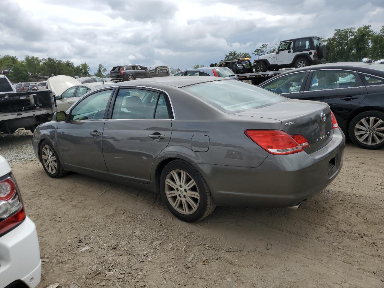 Image 2 of 2006 TOYOTA AVALON XL 2006 with VIN 4T1BK36B26U096188