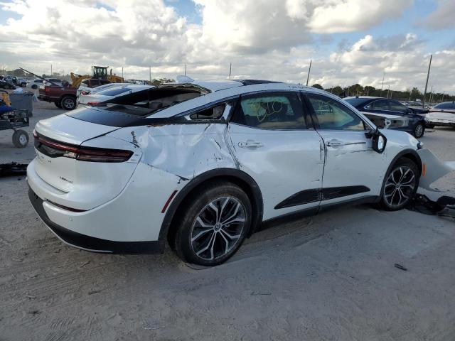 Image 3 of 2023 TOYOTA CROWN XLE 2023 with VIN JTDAAAAF3P3010623