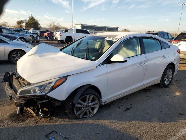 Obraz 1 z 2015 HYUNDAI SONATA SE 2015 z VIN 5NPE24AF8FH075566