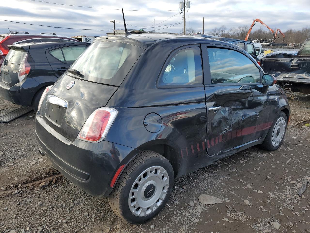 Image 3 of 2013 FIAT 500 POP 2013 with VIN 3C3CFFAR2DT738696