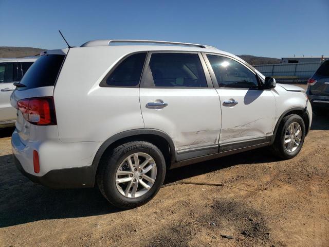 Image 3 of 2015 KIA SORENTO LX 2015 with VIN 5XYKTCA65FG617191