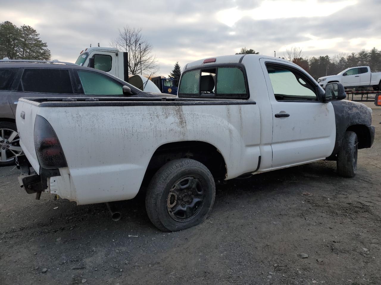 Изображение 3 2013 TOYOTA TACOMA  2013 с VIN 5TFNX4CN8DX019795