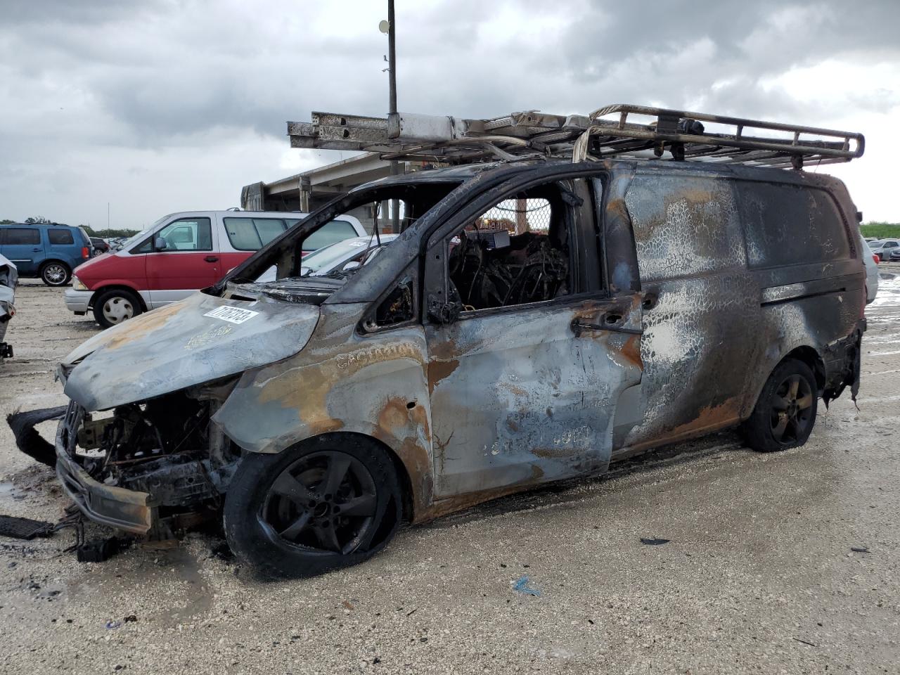 Image 1 of 2020 MERCEDES-BENZ METRIS  2020 with VIN WD3PG2EA1L3650105