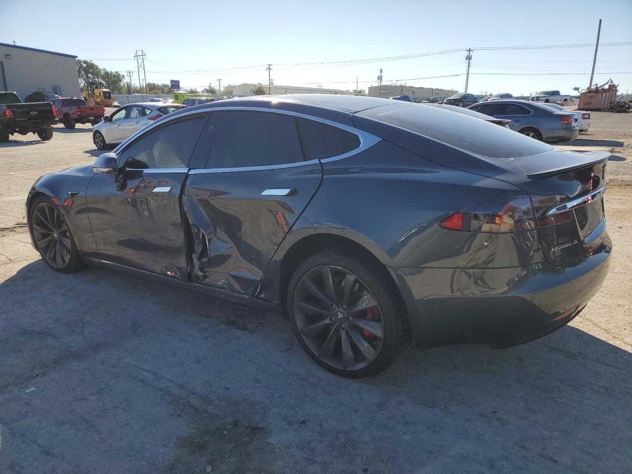 Obraz 2 z 2017 TESLA MODEL S  2017 z VIN 5YJSA1E47HF216738