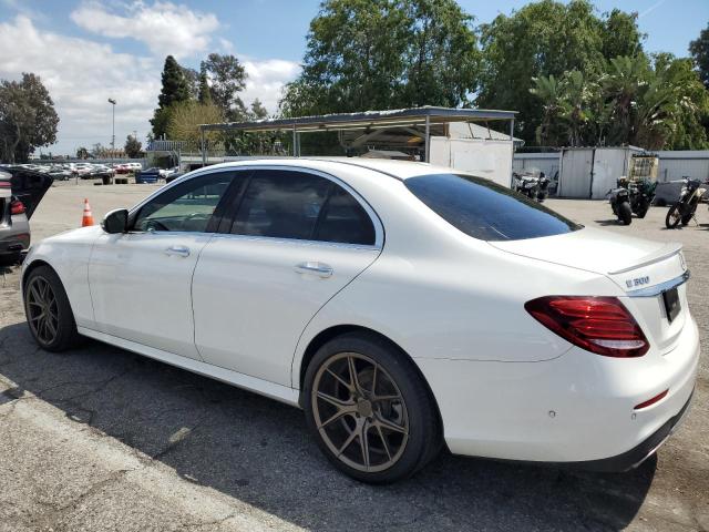 Obraz 2 z 2017 MERCEDES-BENZ E 300 2017 z VIN WDDZF4JB7HA133914