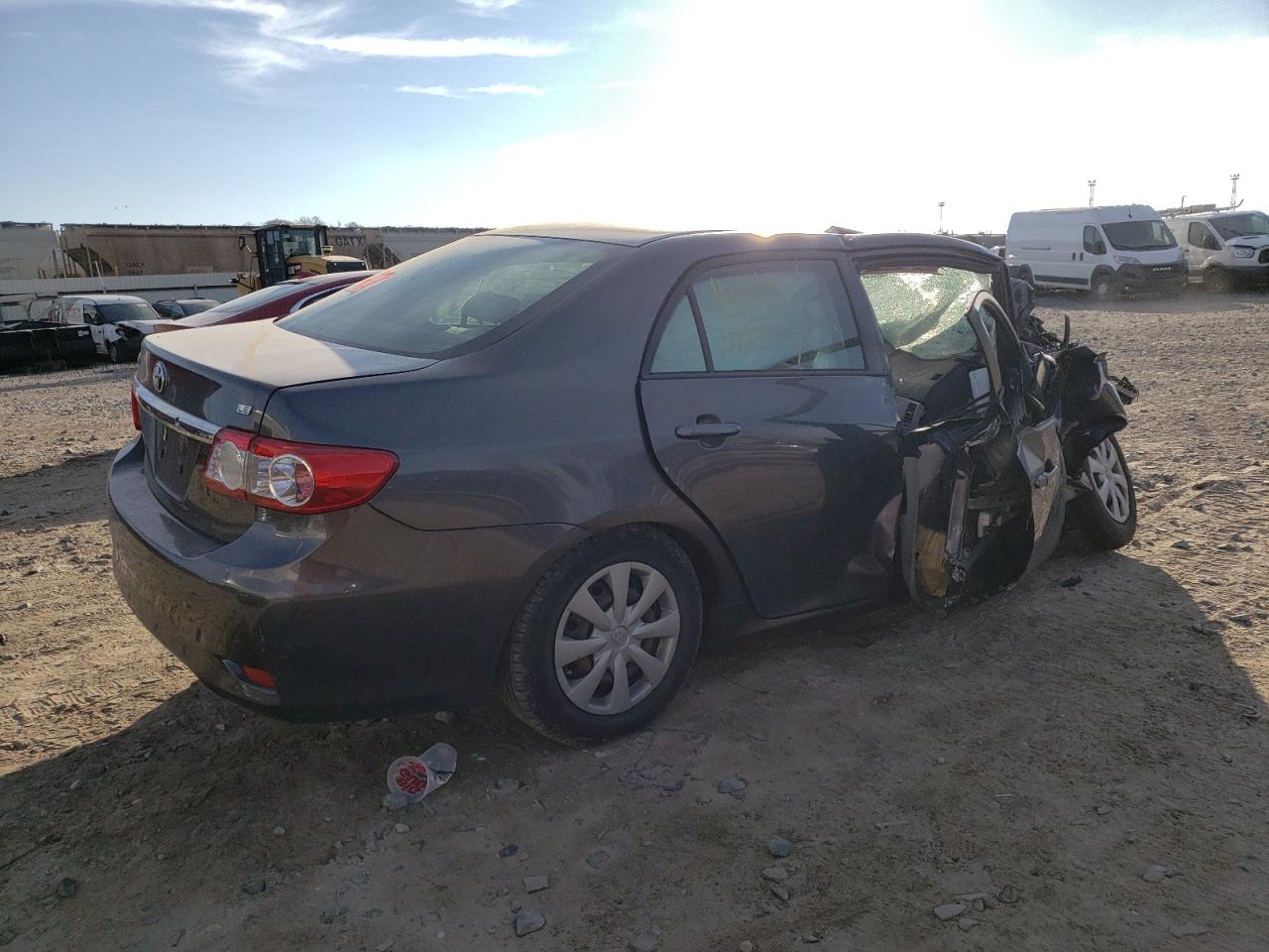 Obraz 3 z 2011 TOYOTA COROLLA BASE 2011 z VIN JTDBU4EE9BJ103939