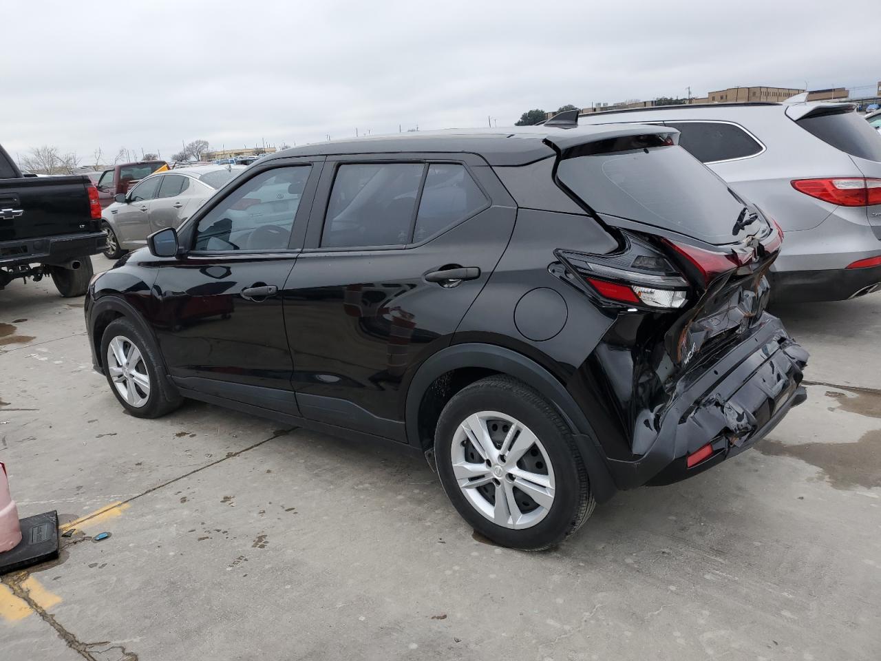 Изображение 2 2021 NISSAN KICKS S 2021 с VIN 3N1CP5BV8ML497826
