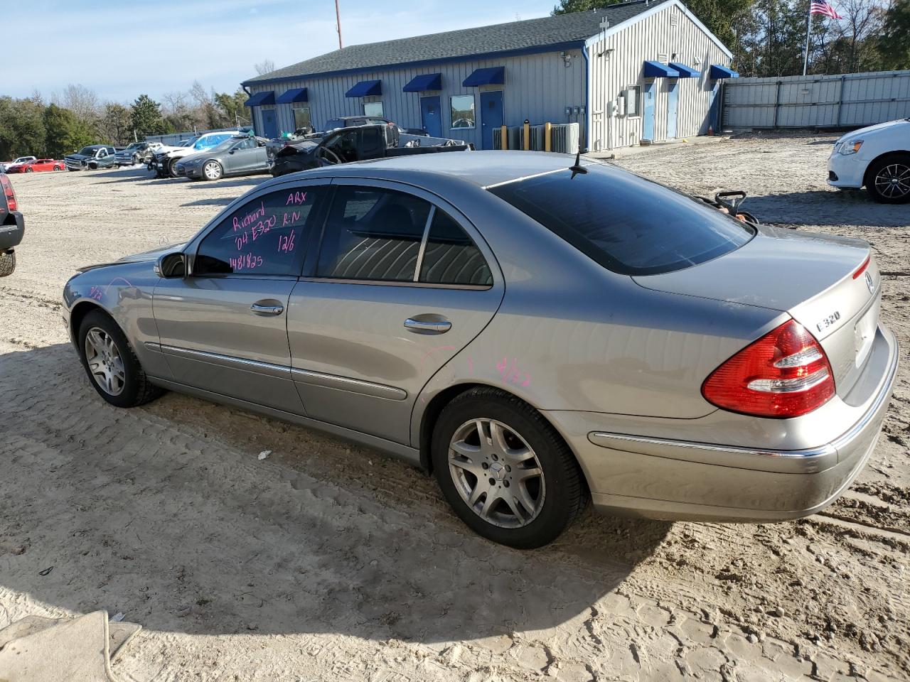 Image 2 of 2004 MERCEDES-BENZ E 320 2004 with VIN WDBUF65J84A595795
