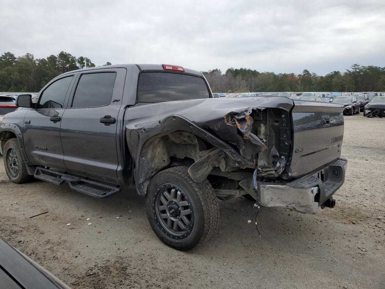 Image 2 of 2019 TOYOTA TUNDRA CREWMAX SR5 2019 with VIN 5TFDW5F18KX836954