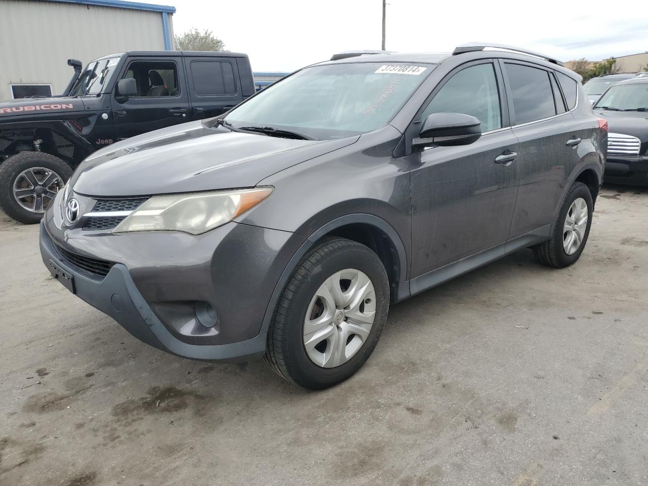 Image 1 of 2015 TOYOTA RAV4 LE 2015 with VIN 2T3ZFREV2FW204382