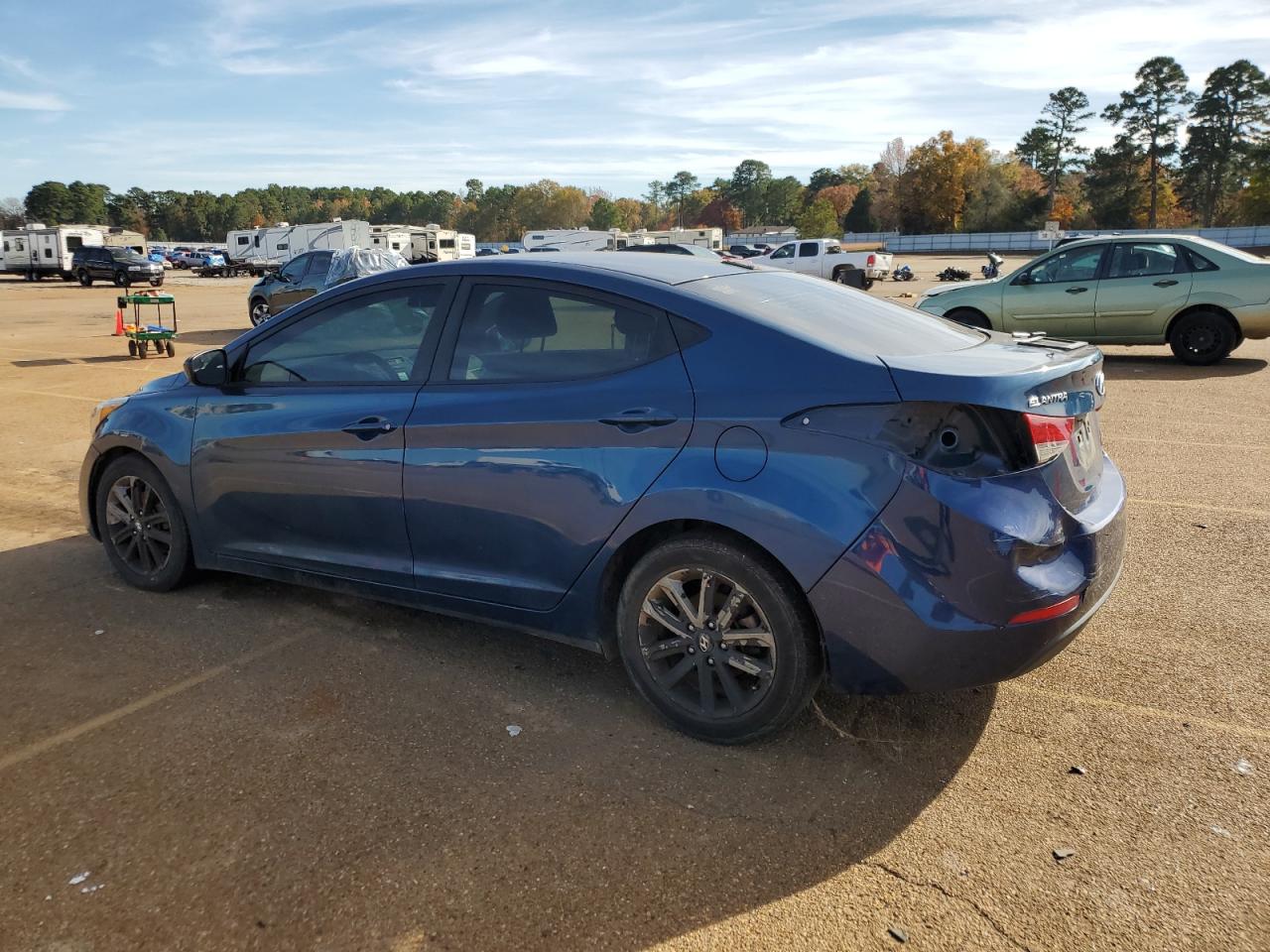 Image 2 of 2014 HYUNDAI ELANTRA SE 2014 with VIN KMHDH4AE3EU083690