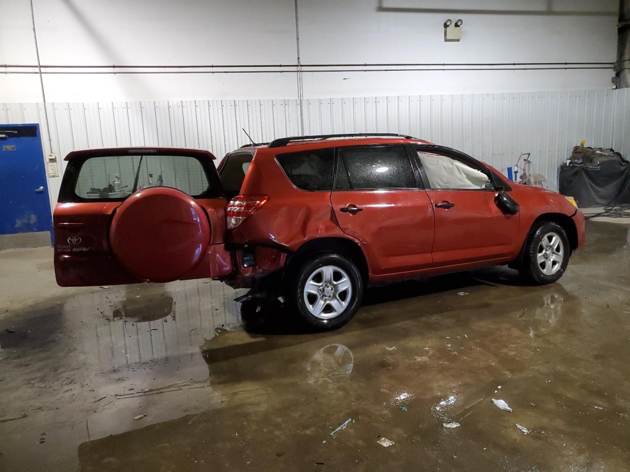 Image 3 of 2009 TOYOTA RAV4  2009 with VIN JTMZF33V095010798