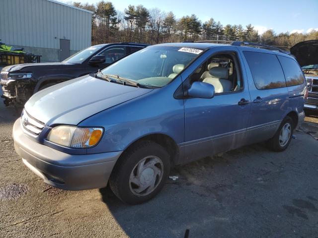 2001 TOYOTA SIENNA LE 2001 image