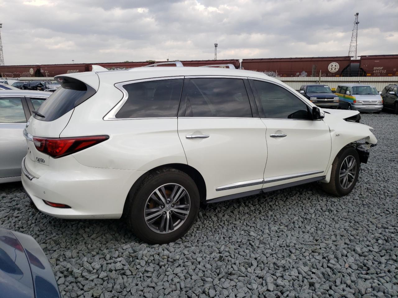 Изображение 3 2019 INFINITI QX60 LUXE 2019 с VIN 5N1DL0MM2KC509185