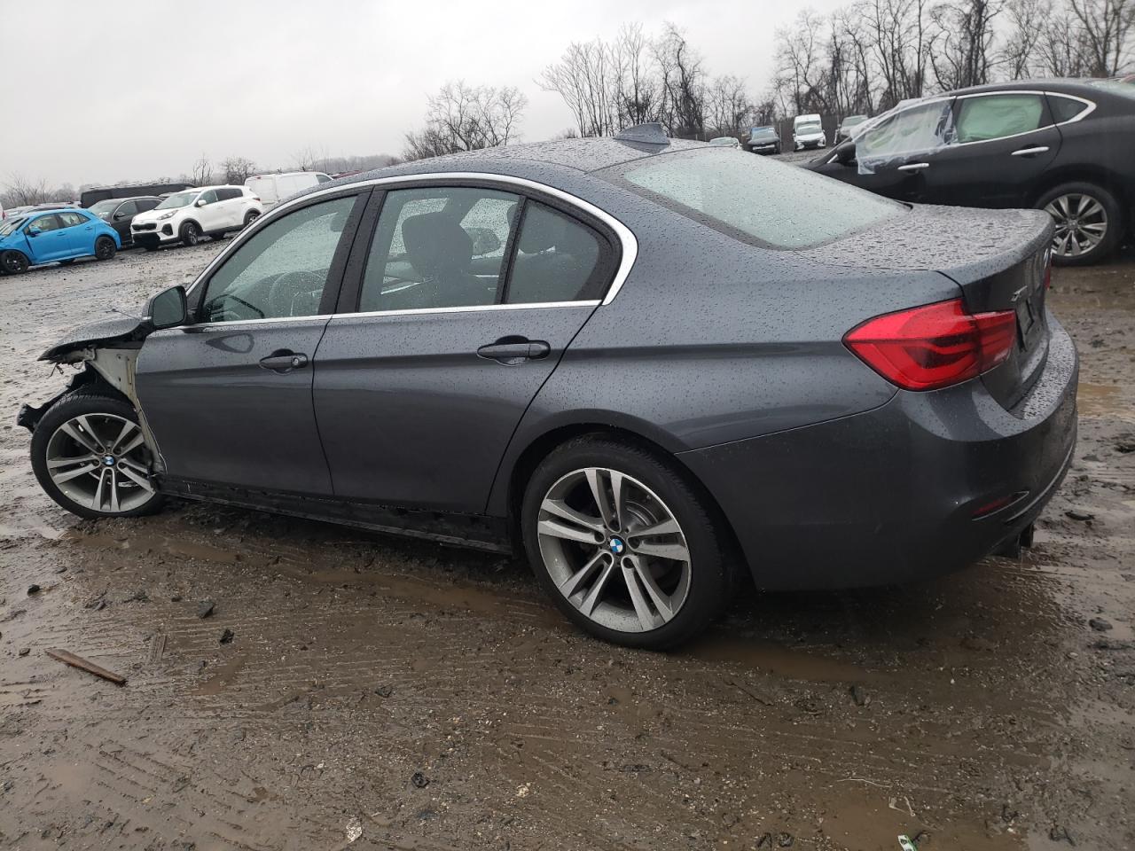 Obraz 2 z 2017 BMW 330 XI 2017 z VIN WBA8D9G38HNU62880