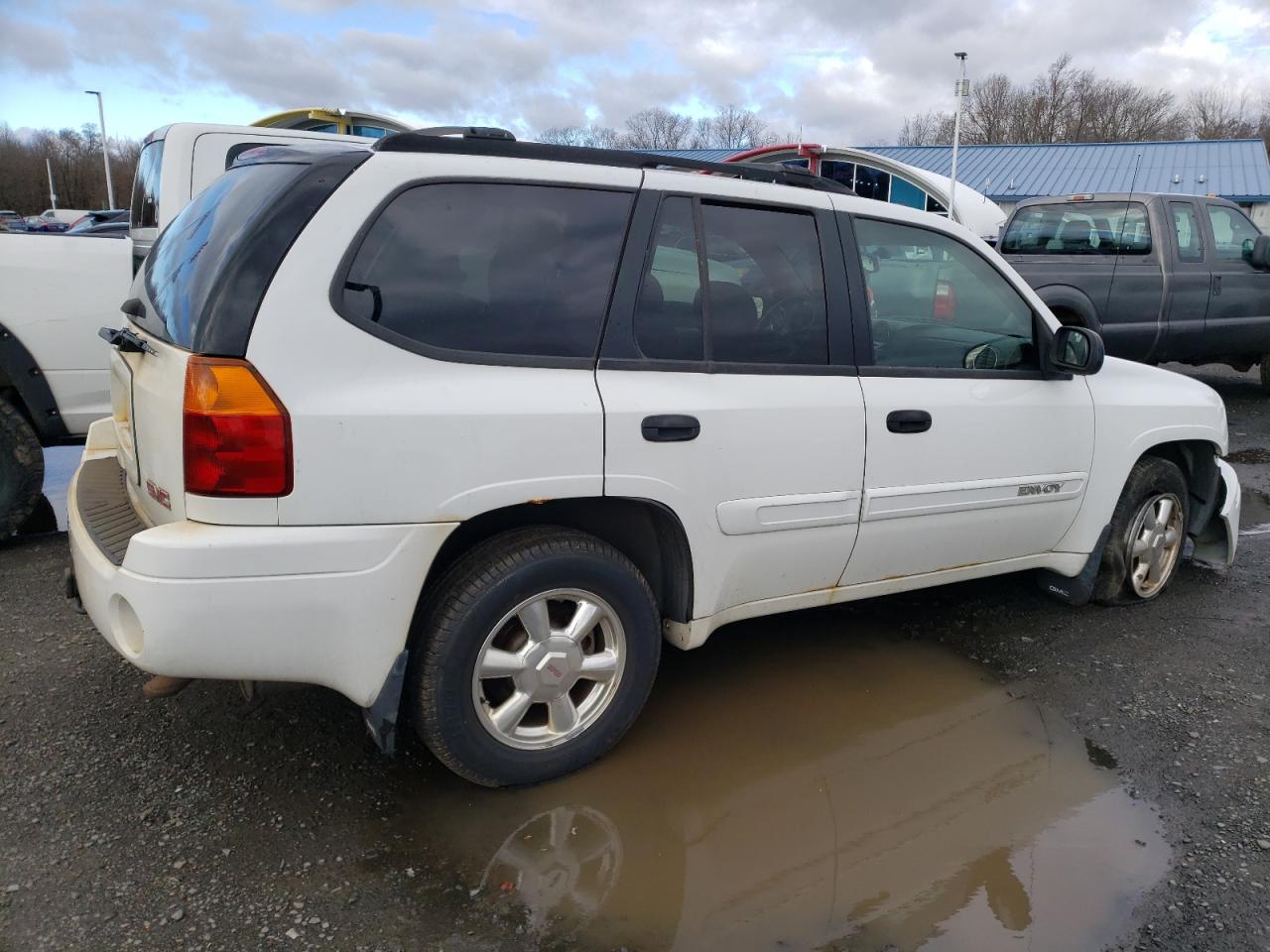 Obraz 3 z 2005 GMC ENVOY  2005 z VIN 1GKDT13S952108029