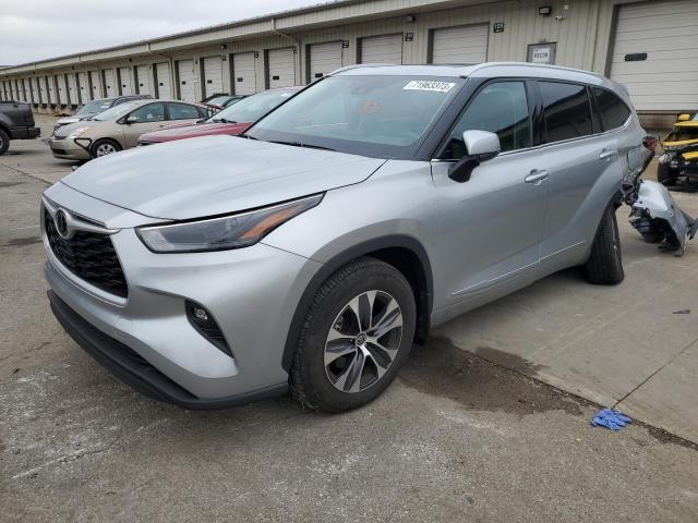 Изображение 2022 TOYOTA HIGHLANDER XLE 2022