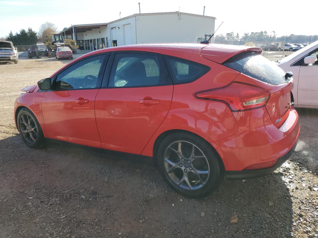 Obraz 2 z 2016 FORD FOCUS SE 2016 z VIN 1FADP3K27GL290393