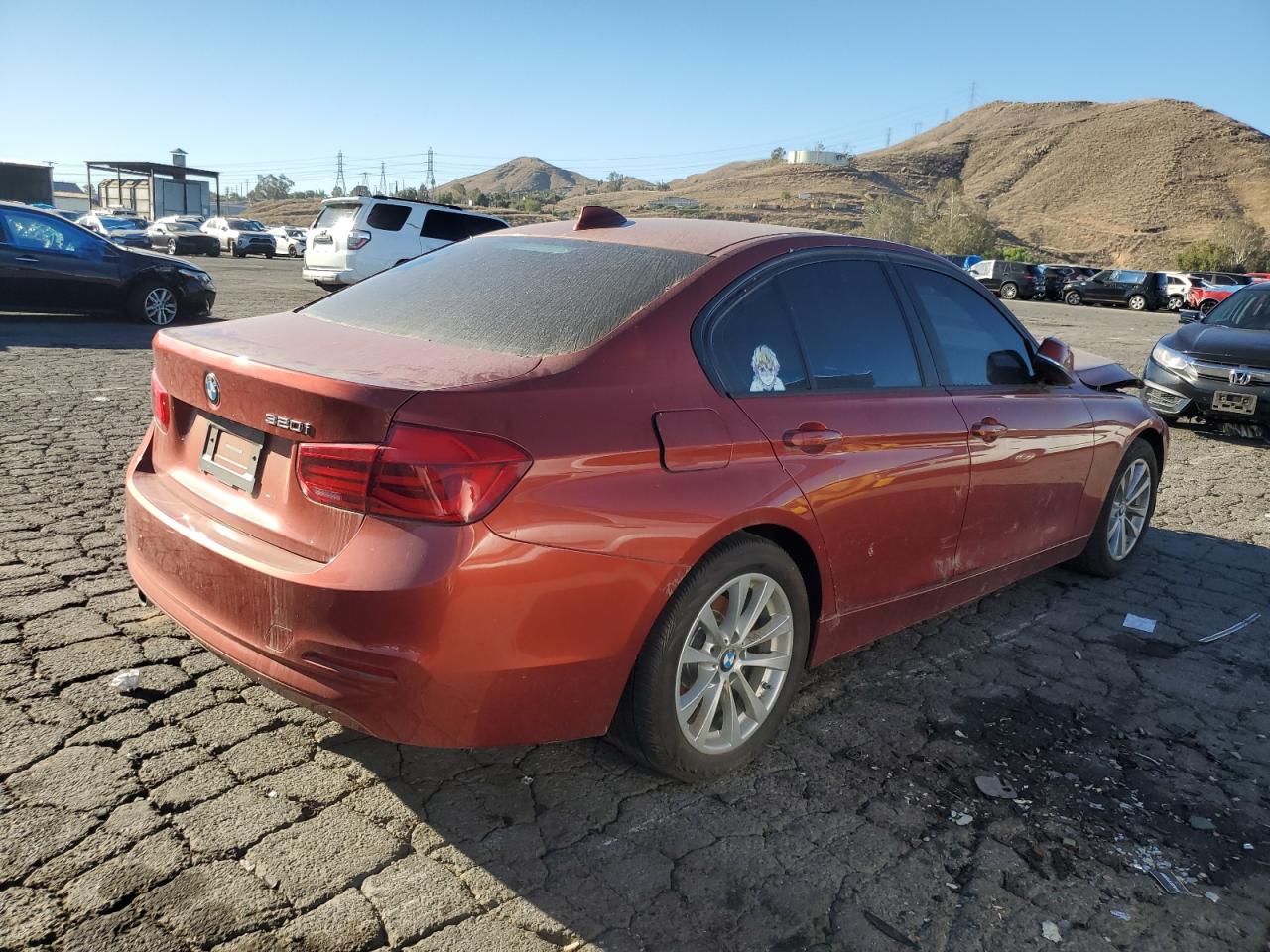 Obraz 3 z 2018 BMW 320 I 2018 z VIN WBA8E1G59JNU90905