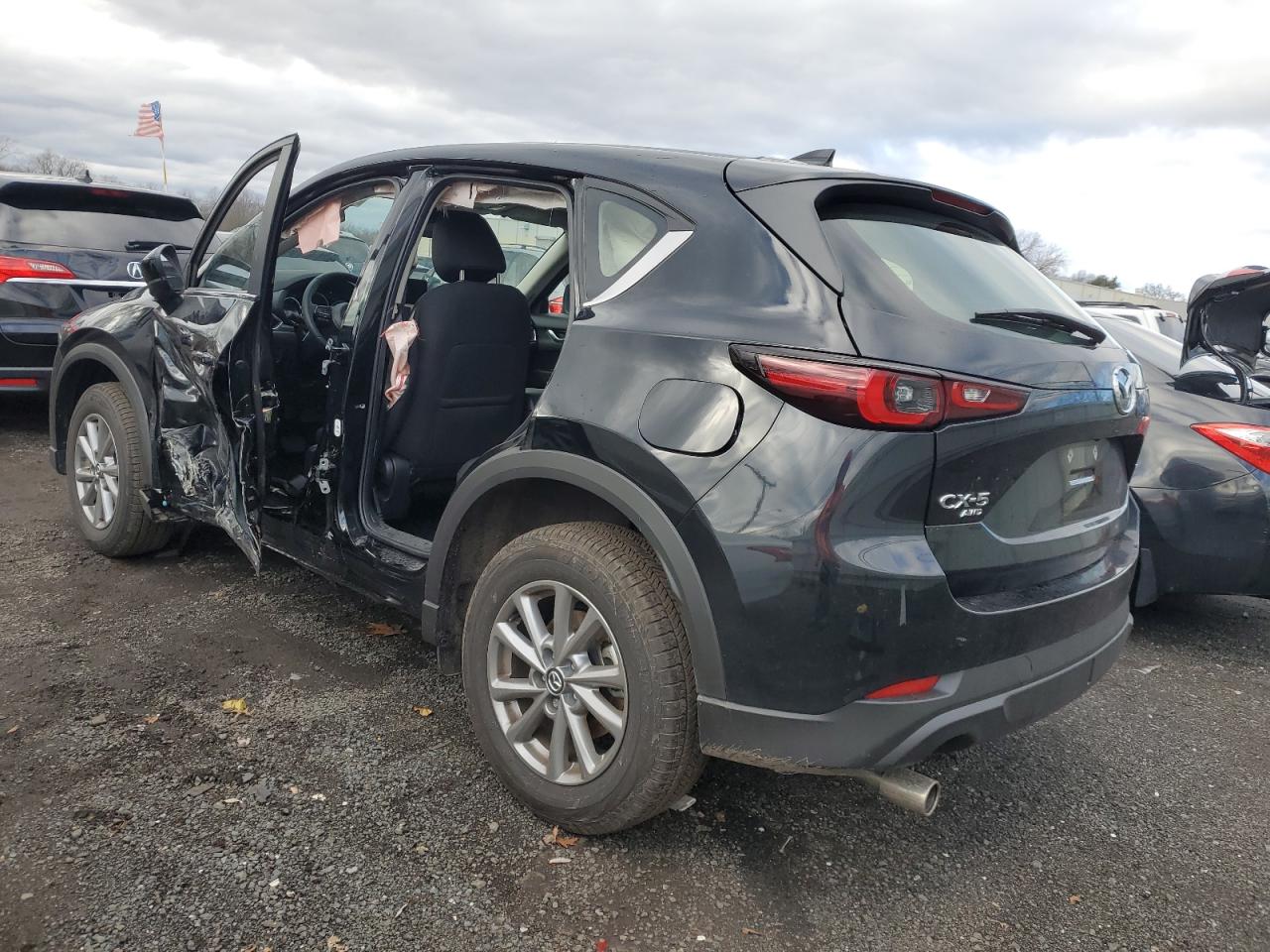 Obraz 2 z 2023 MAZDA CX-5  2023 z VIN JM3KFBAM5P0279953
