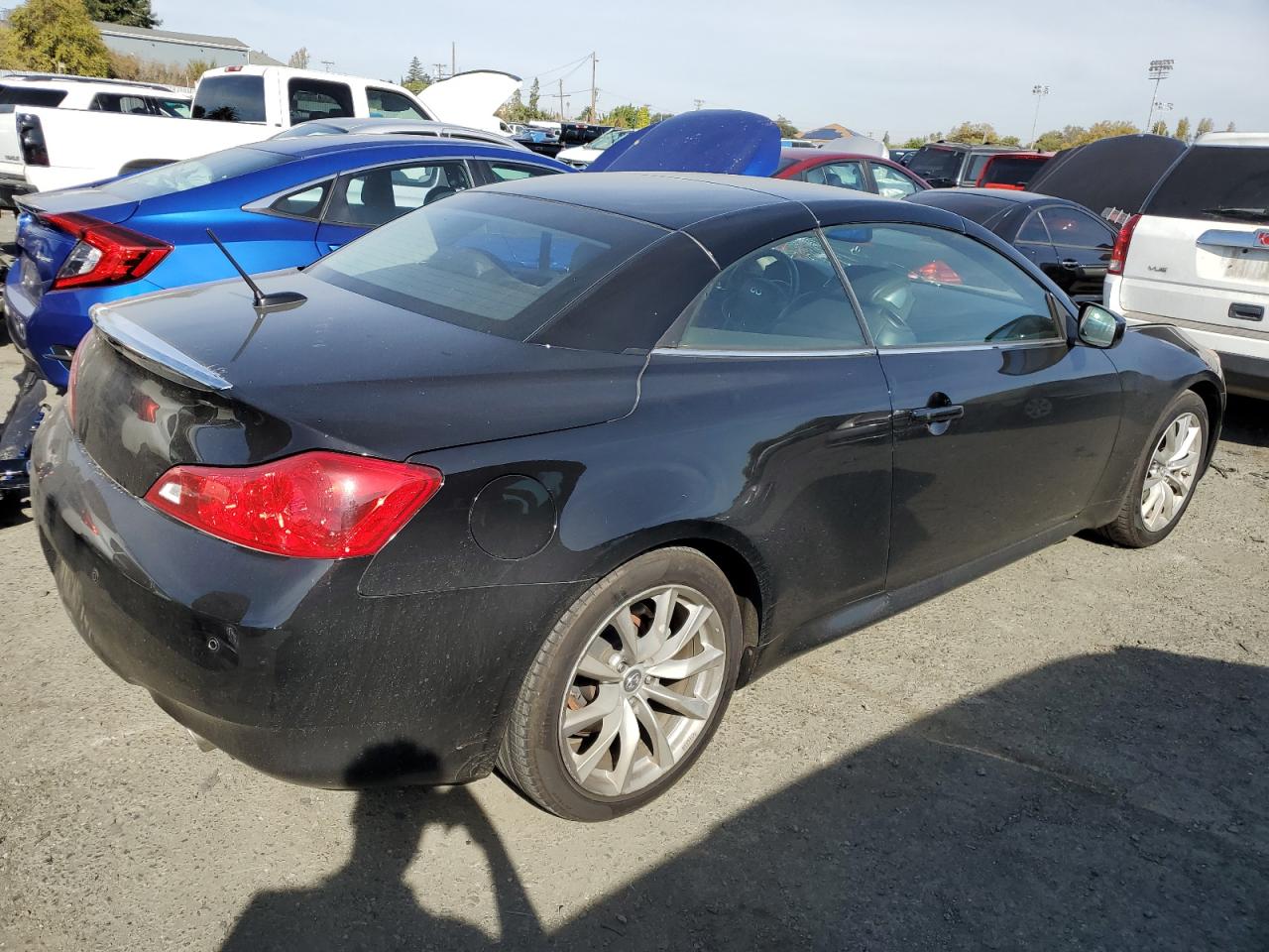 Image 3 of 2014 INFINITI Q60 BASE 2014 with VIN JN1CV6FE4EM901914
