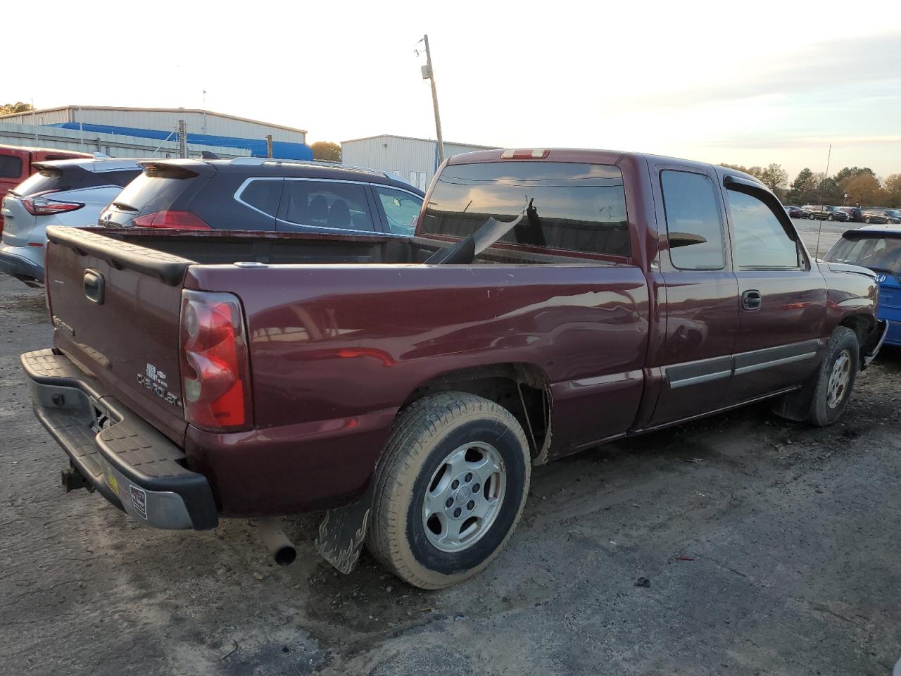 Изображение 3 2003 CHEVROLET SILVERADO C1500 2003 с VIN 2GCEC19VX31118969