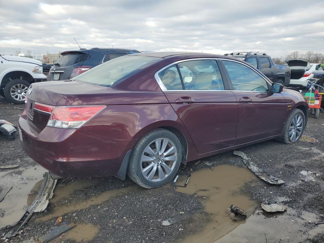 Obraz 3 z 2011 HONDA ACCORD EX 2011 z VIN 1HGCP2F76BA069086