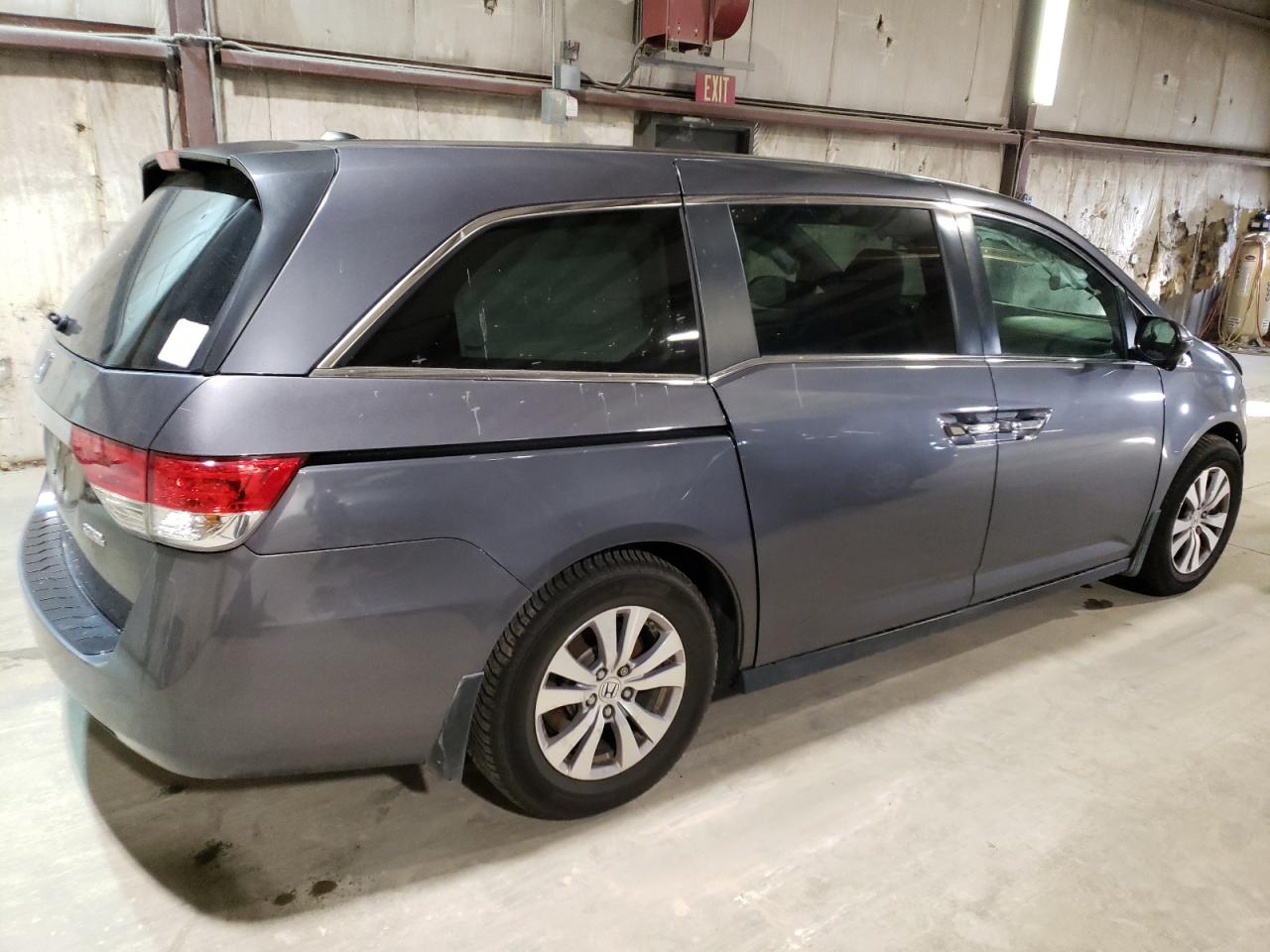 Image 3 of 2017 HONDA ODYSSEY EXL 2017 with VIN 5FNRL5H69HB016201