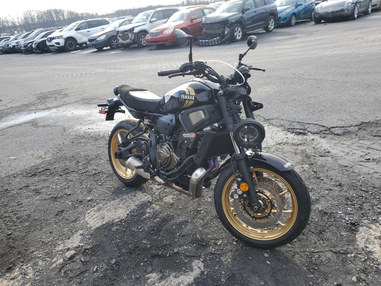 Obraz 2023 YAMAHA MTM690  2023