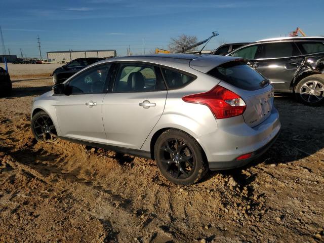 Image 2 of 2014 FORD FOCUS SE 2014 with VIN 1FADP3K2XEL337445