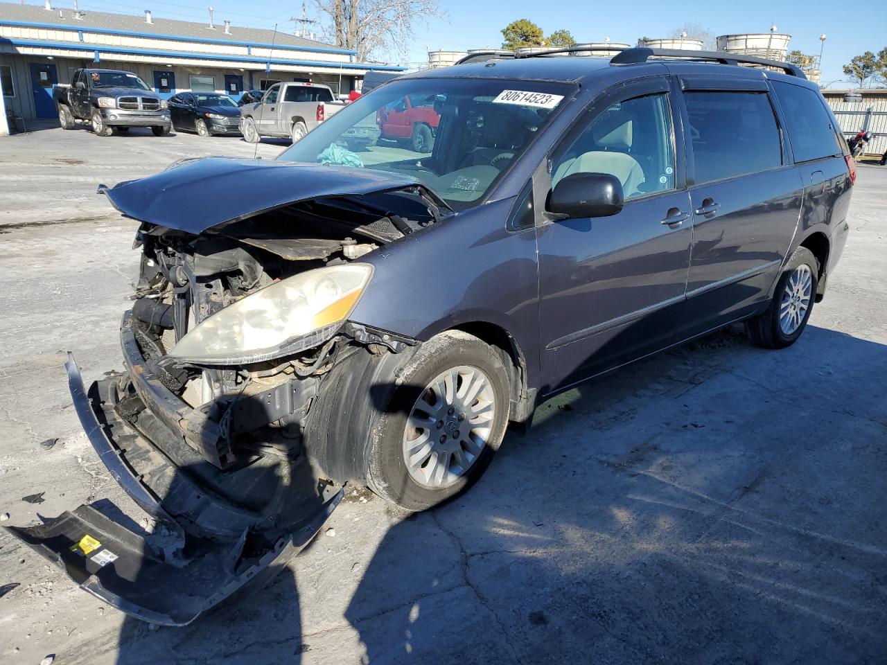 Изображение 1 2008 TOYOTA SIENNA LE 2008 с VIN 5TDBK23C58S011833