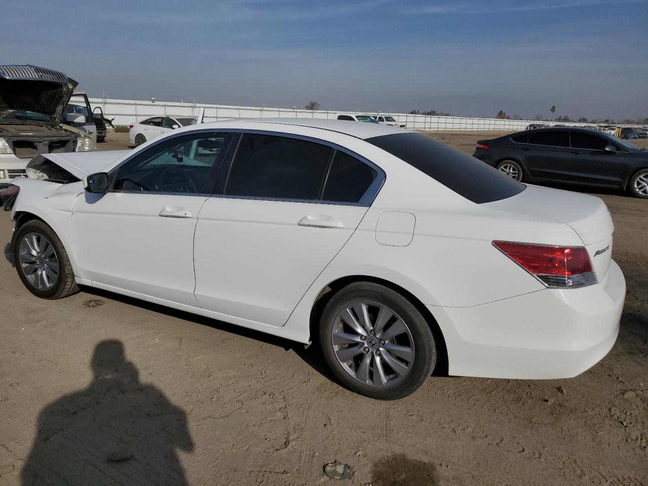 Изображение 2 2010 HONDA ACCORD LX 2010 с VIN 1HGCP2F31AA012550