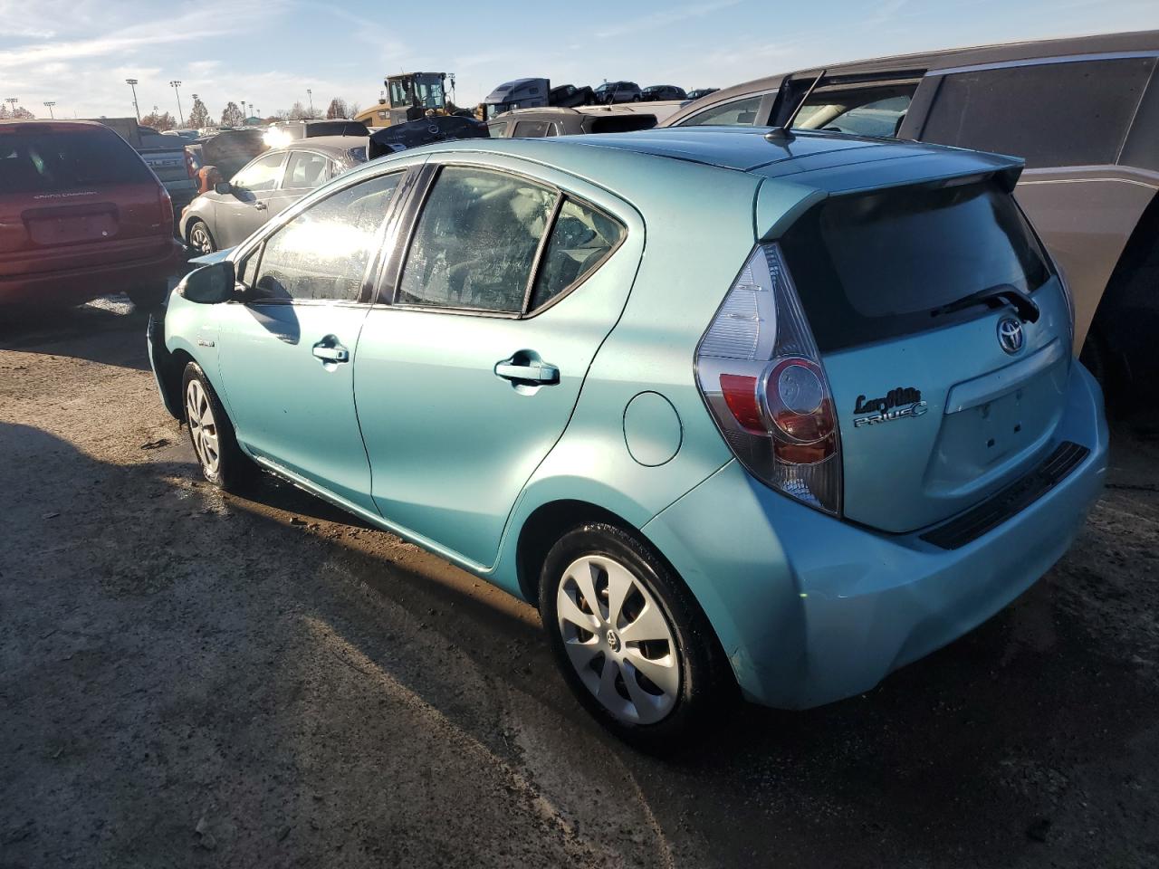 Image 2 of 2012 TOYOTA PRIUS C  2012 with VIN JTDKDTB31C1013702