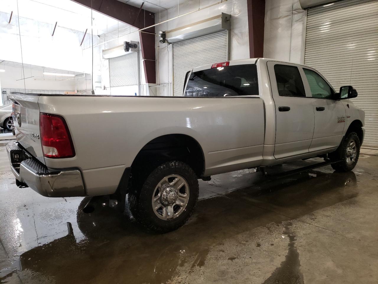 Obraz 3 z 2018 RAM 2500 ST 2018 z VIN 3C6UR5HJ4JG409303