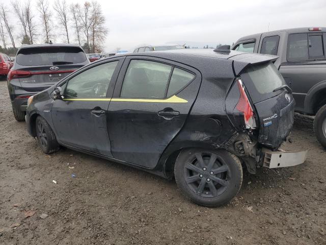 Image 2 of 2016 TOYOTA PRIUS C  2016 with VIN JTDKDTB33G1121728