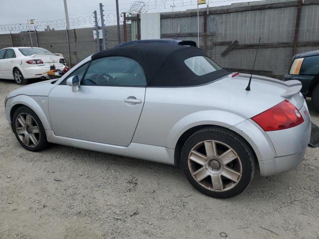 Image 2 of 2003 AUDI TT  2003 with VIN TRUTC28N731012621