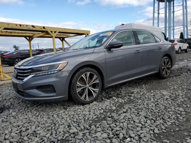 Изображение 2022 VOLKSWAGEN PASSAT SE 2022