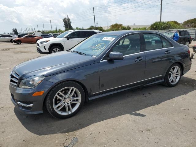 Image 1 of 2014 MERCEDES-BENZ C 250 2014 with VIN WDDGF4HB6EA937338