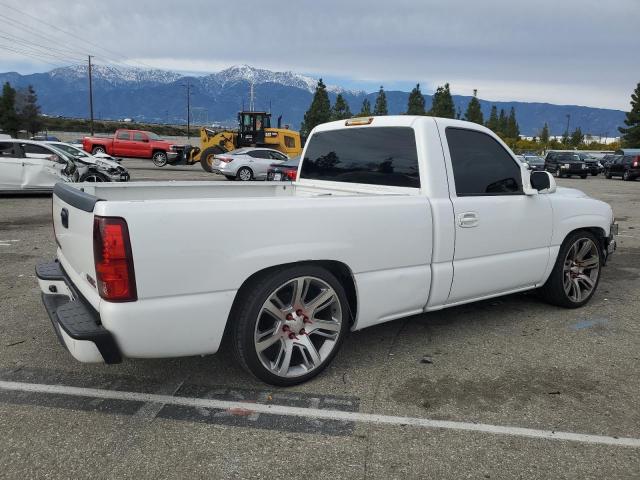Image 3 of 2003 GMC NEW SIERRA C1500 2003 with VIN 1GTEC14V23Z319828