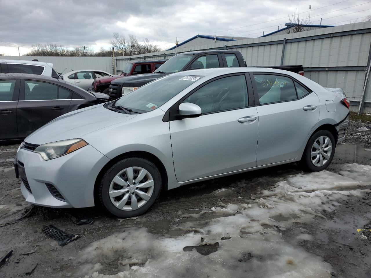 Image 1 of 2015 TOYOTA COROLLA L 2015 with VIN 2T1BURHE6FC359143