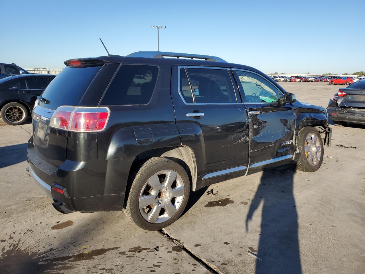 Obraz 3 z 2015 GMC TERRAIN DENALI 2015 z VIN 2GKFLUE34F6133635