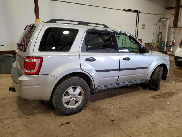 Obraz 3 z 2011 FORD ESCAPE XLT 2011 z VIN 1FMCU0D71BKC39827