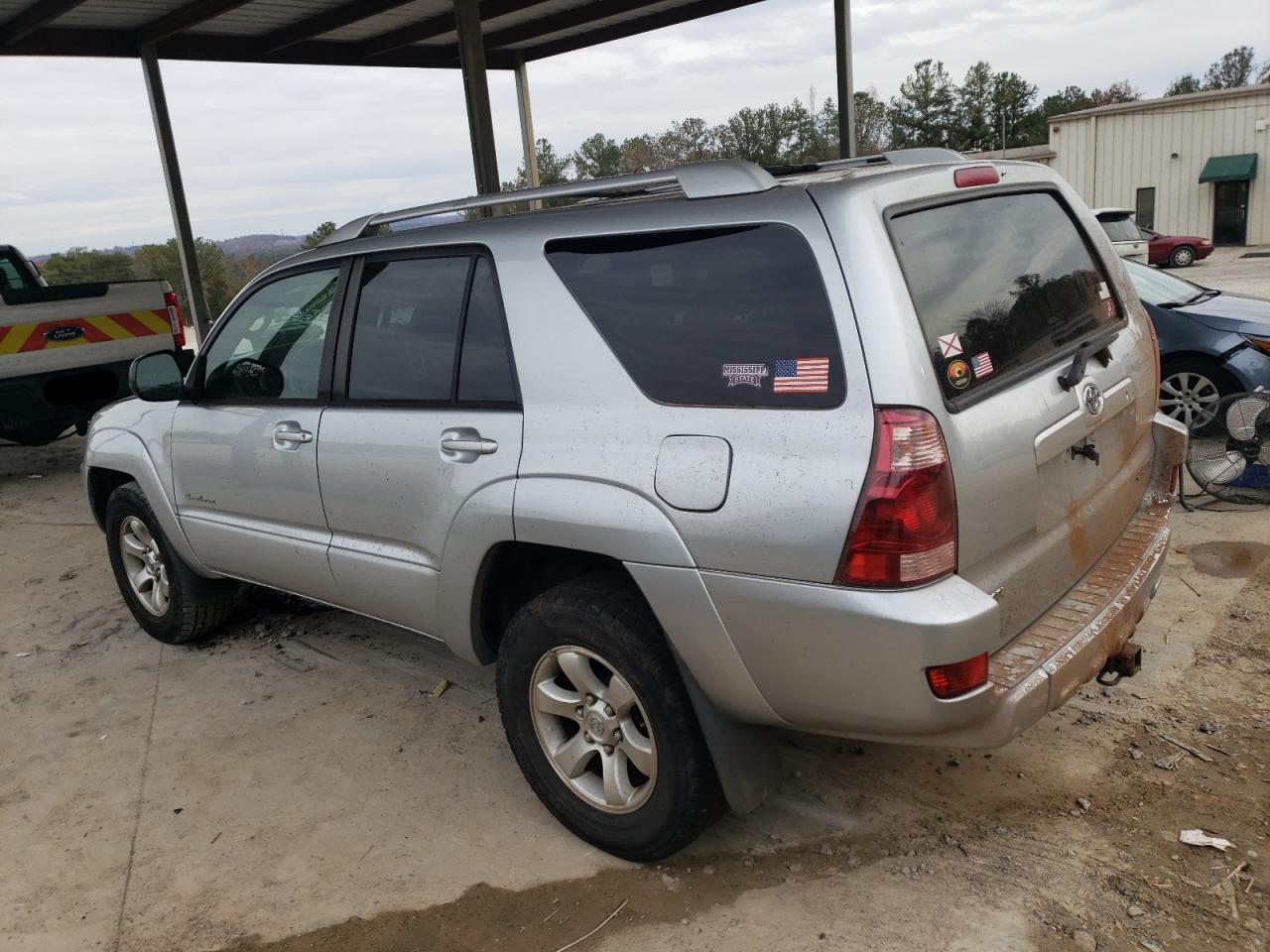 Image 2 of 2005 TOYOTA 4RUNNER SR5 2005 with VIN JTEZU14R850056748