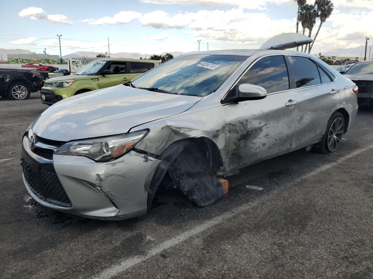 Obraz 1 z 2017 TOYOTA CAMRY LE 2017 z VIN 4T1BF1FK3HU685827